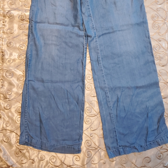 Women's Wide Leg Pants - Picture 3 of 9